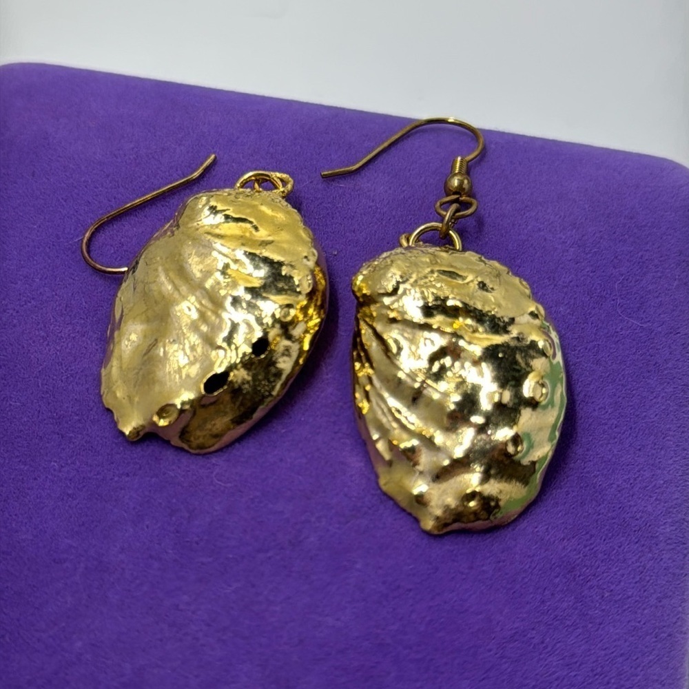 ๐ Vintage Gold Plated Alabone Earrings